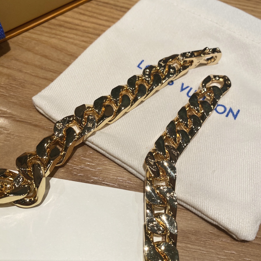 Gold Cuba Chain Necklace