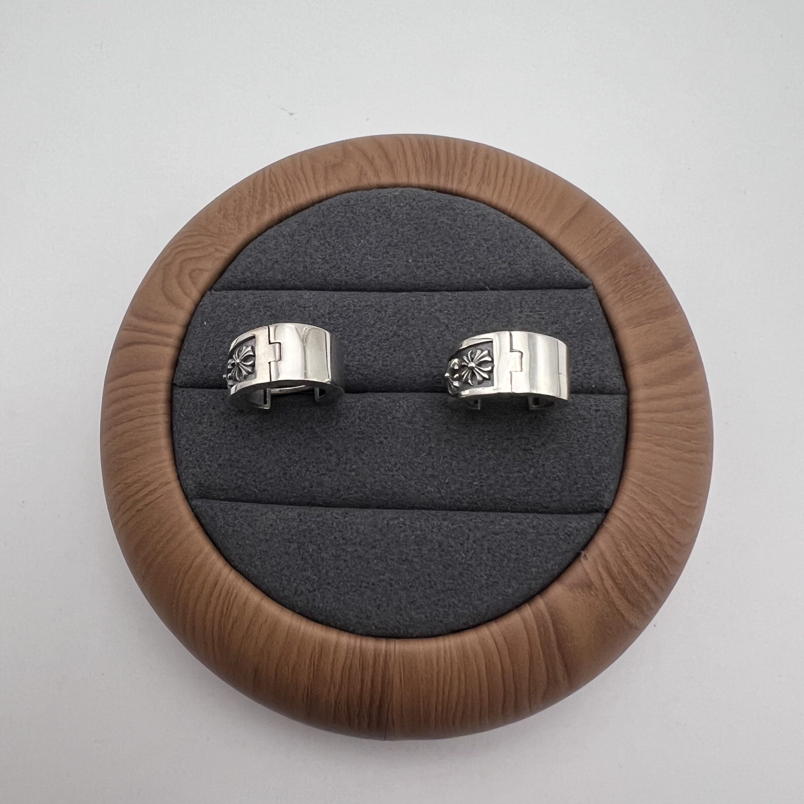Round Rings