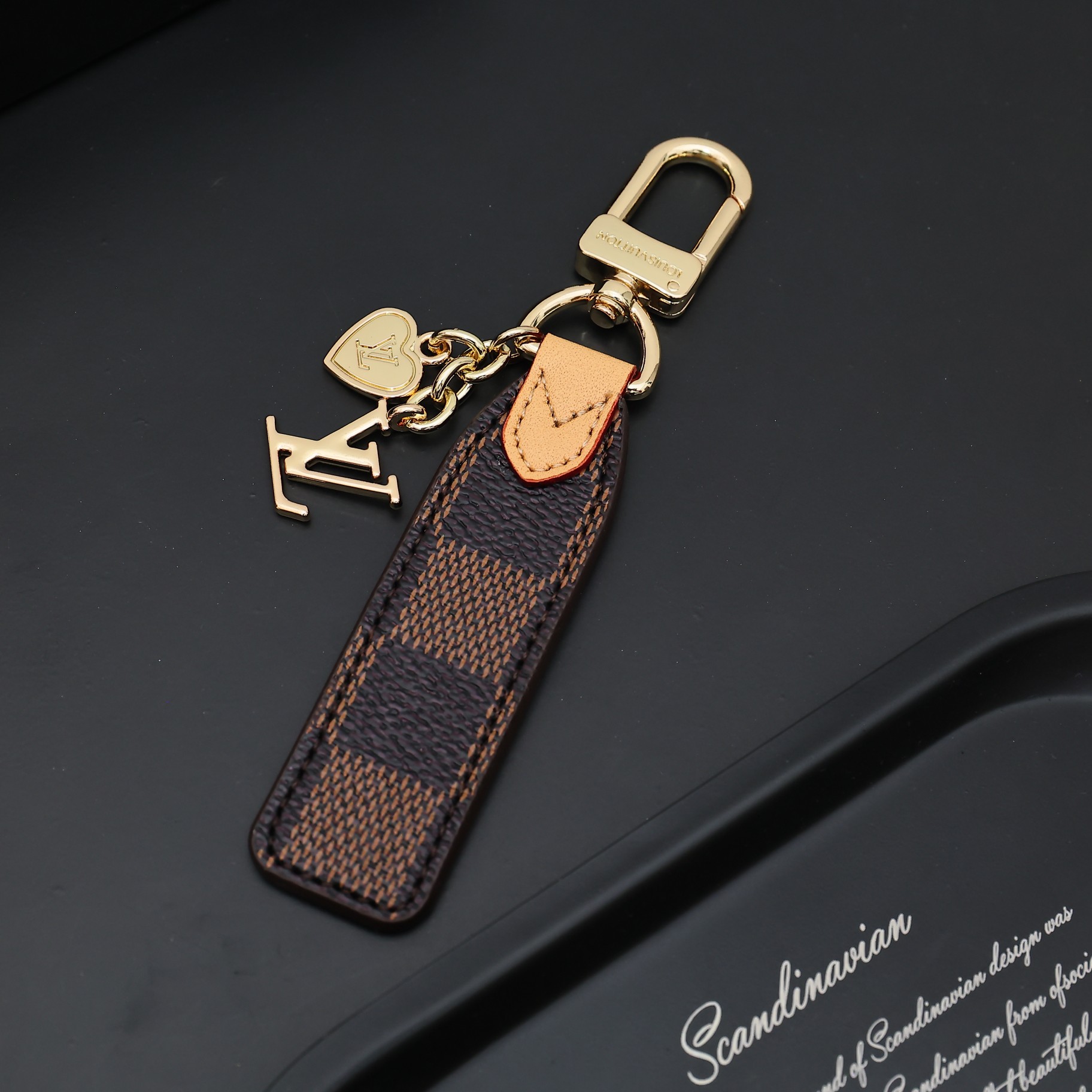 Keychain 9