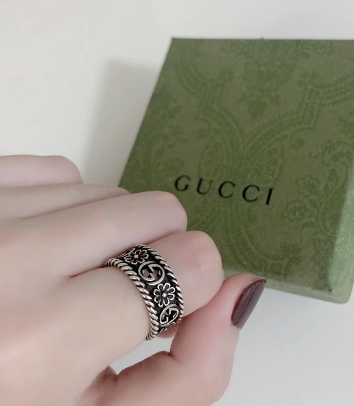 Daisy Ring