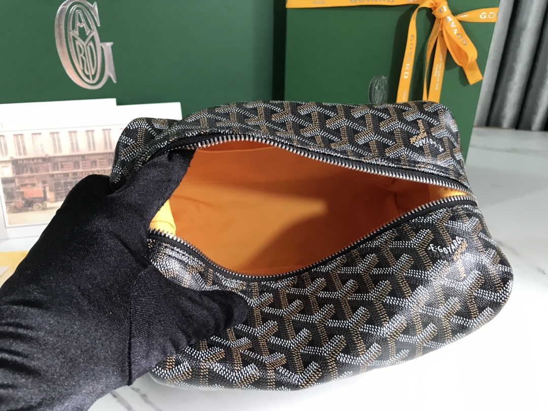 Goyard Cosmetic Bag Grey