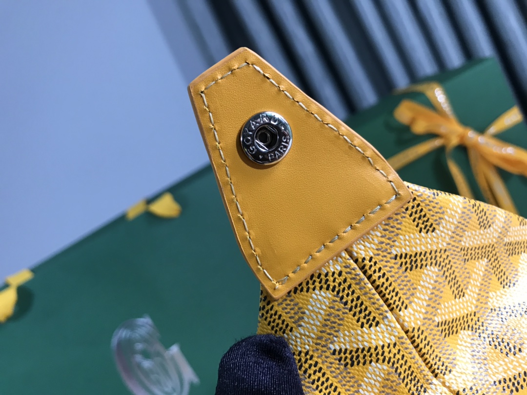 Goyard Cosmetic Bag Yellow