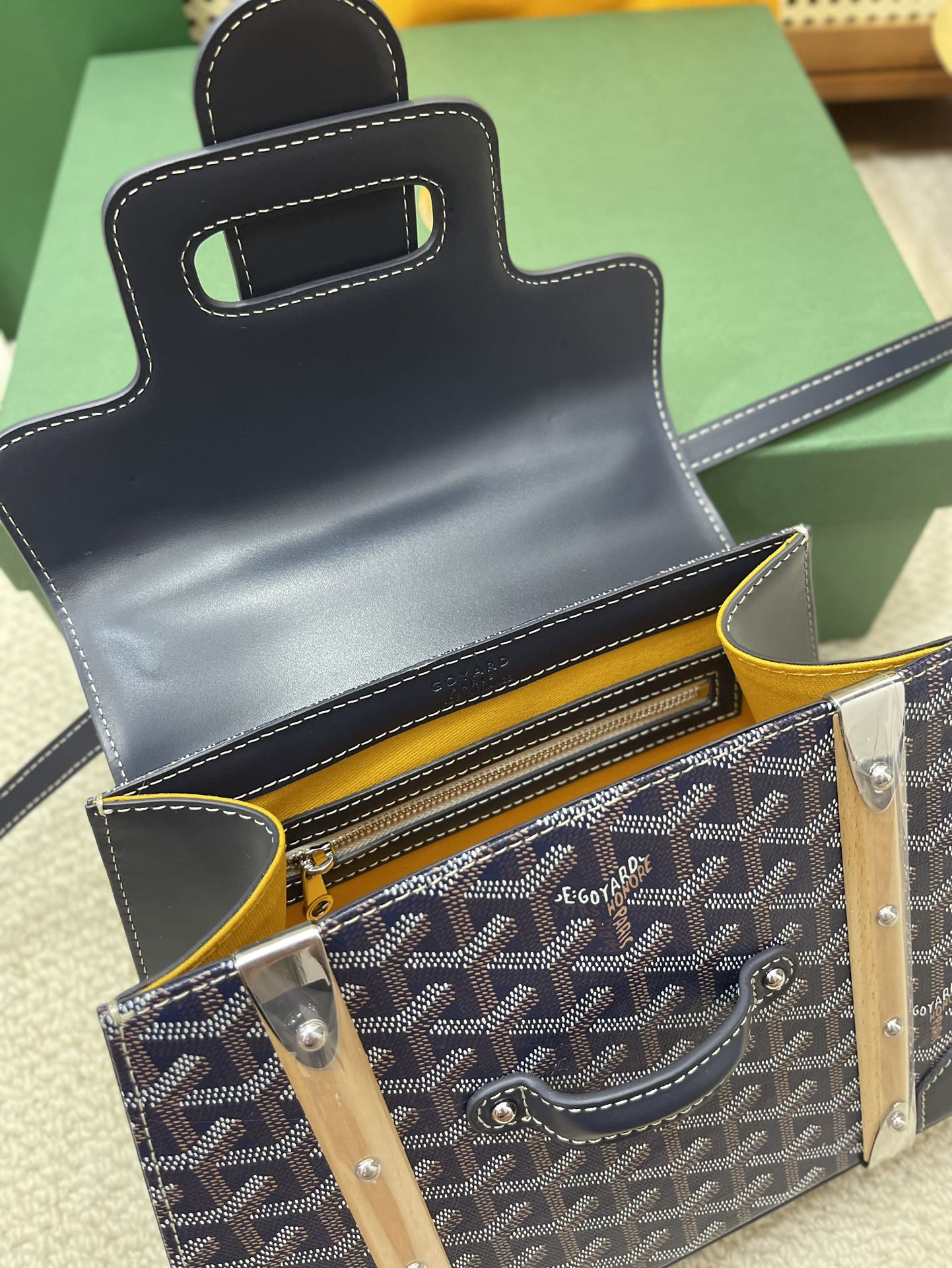 Saigon Bag Black