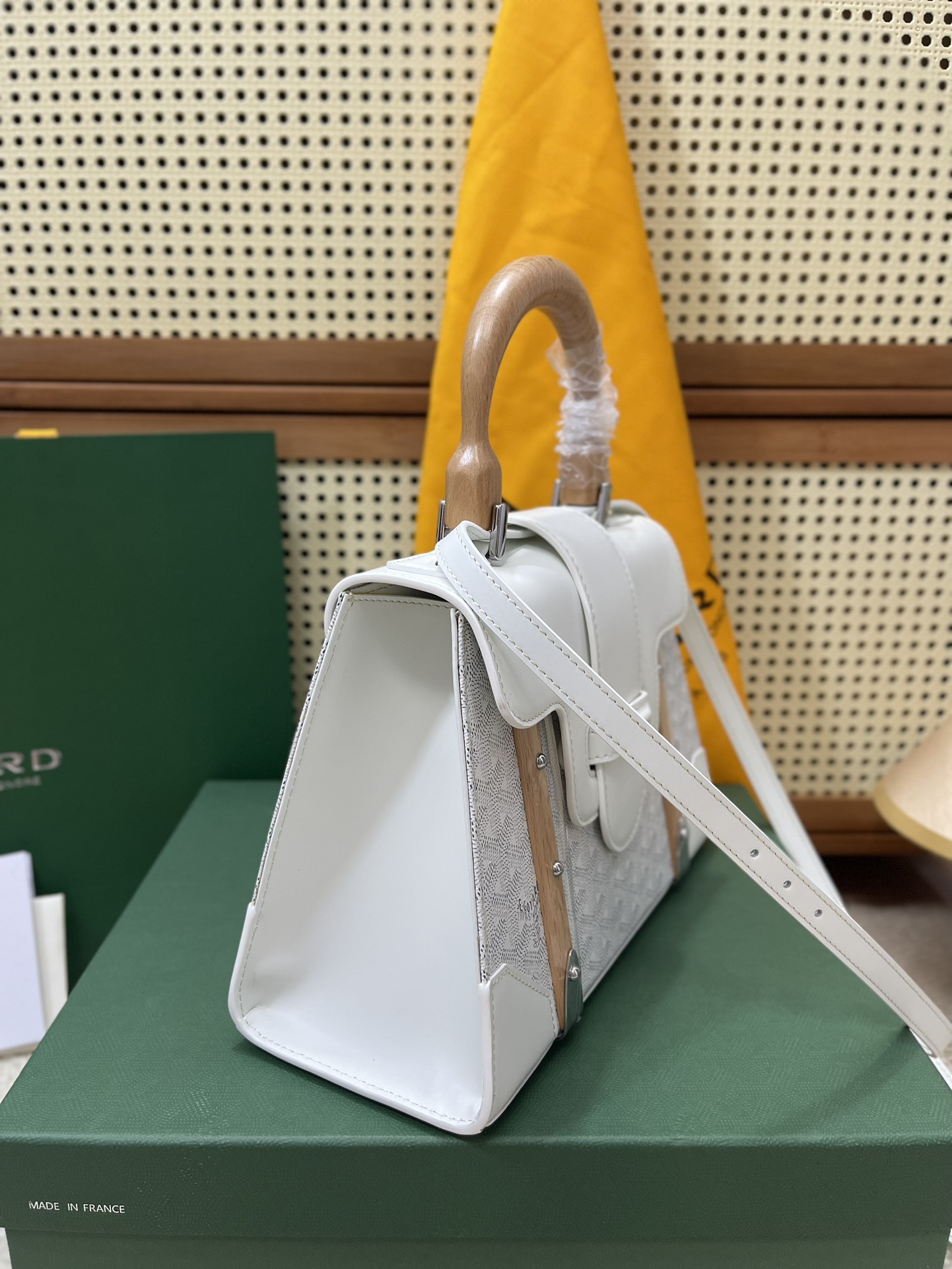 Saigon Bag White