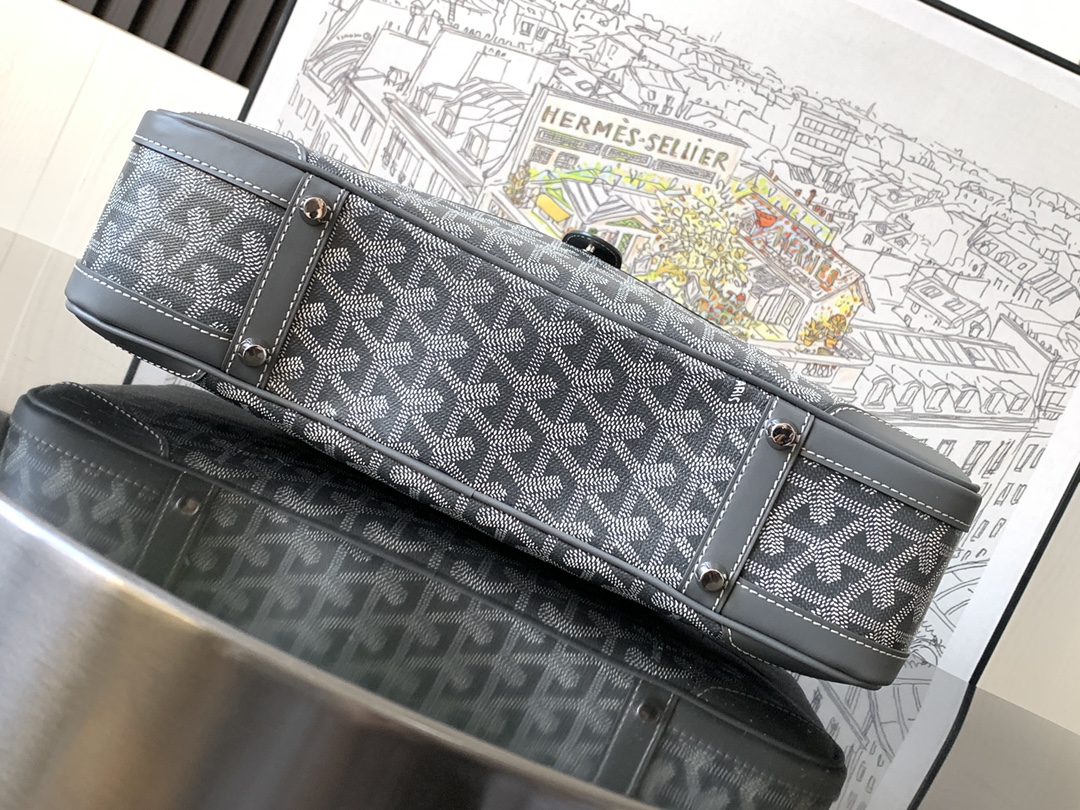 Goyard Vintage Bag Grey