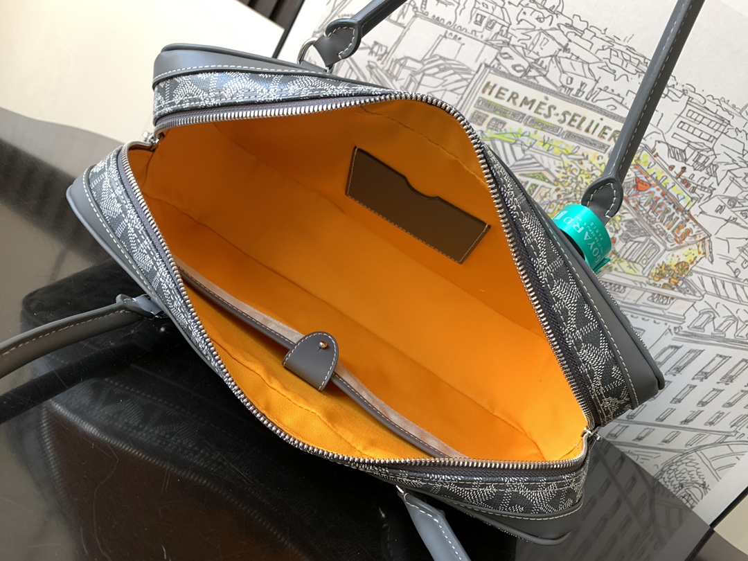 Goyard Vintage Bag Grey