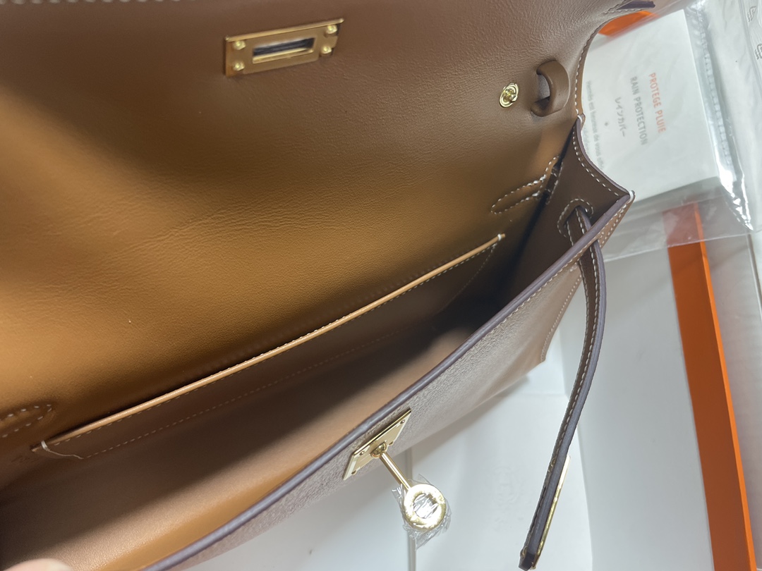 Kelly Elan Bag Brown Gold