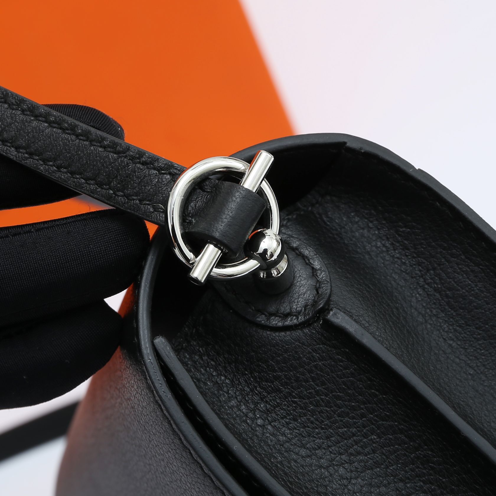 Roulis Bag Black Silver 19CM