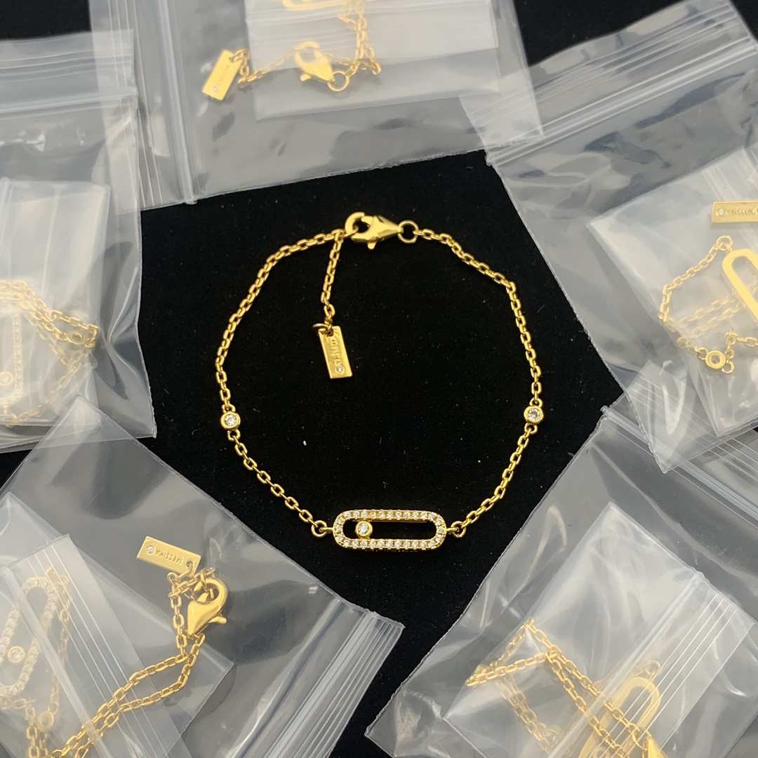 Move Bracelet with Full Diamonds