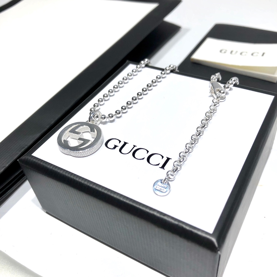 Interlocking G Necklace