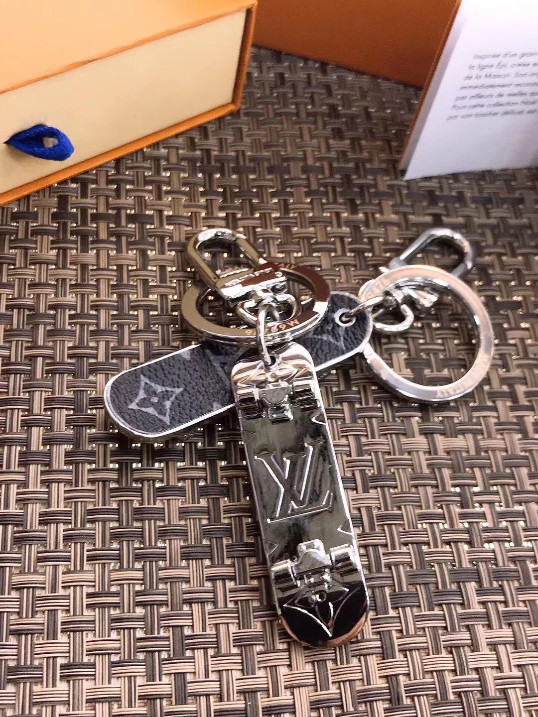 Keychain 30