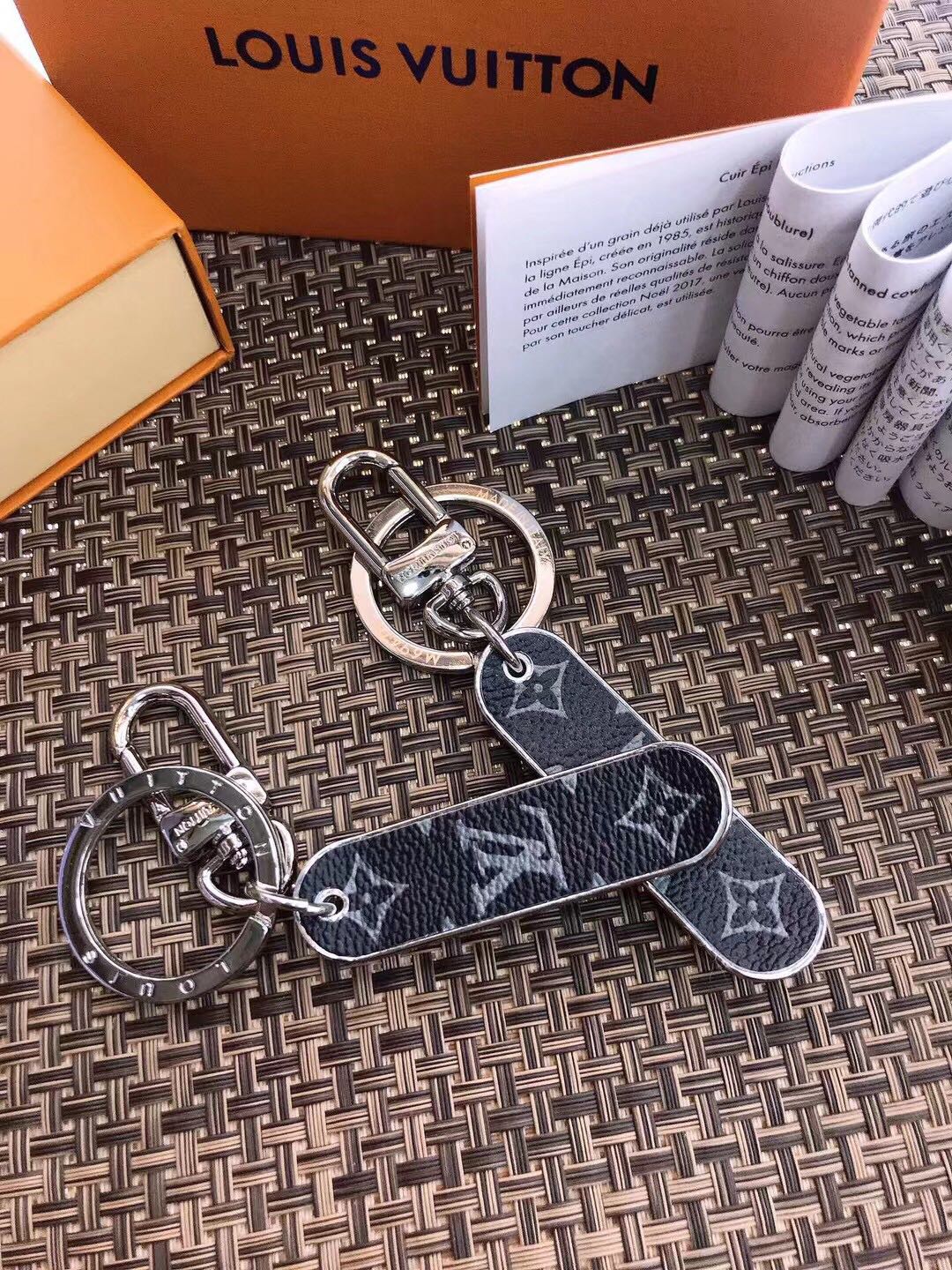 Keychain 30