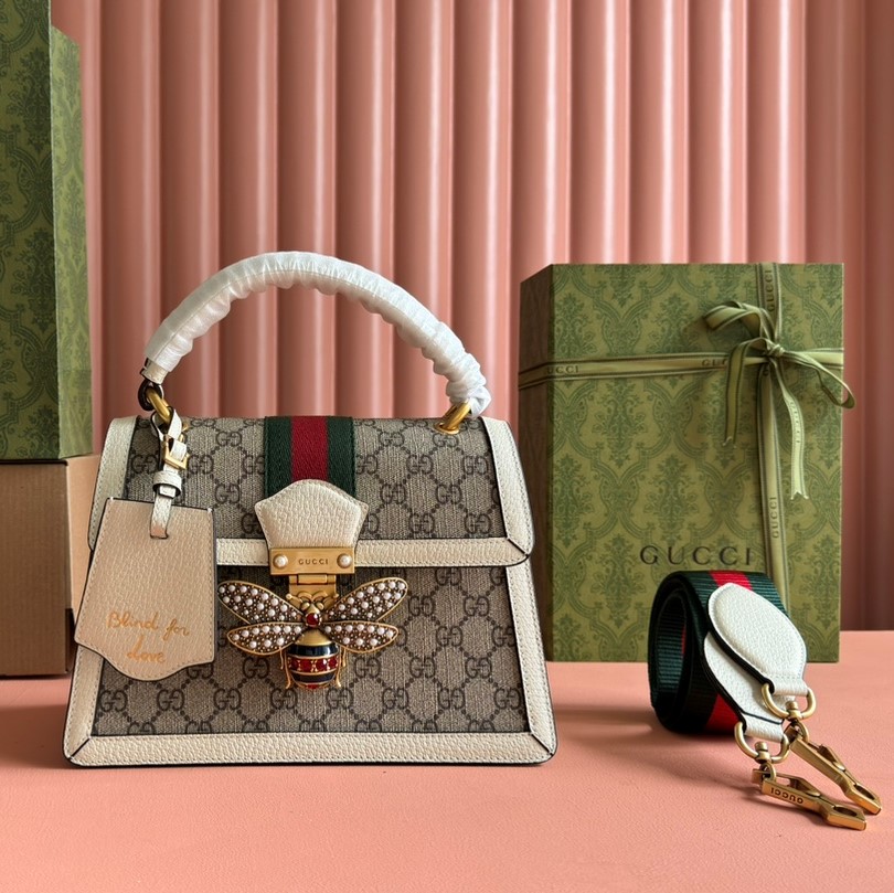 QueenMargaret Bag White