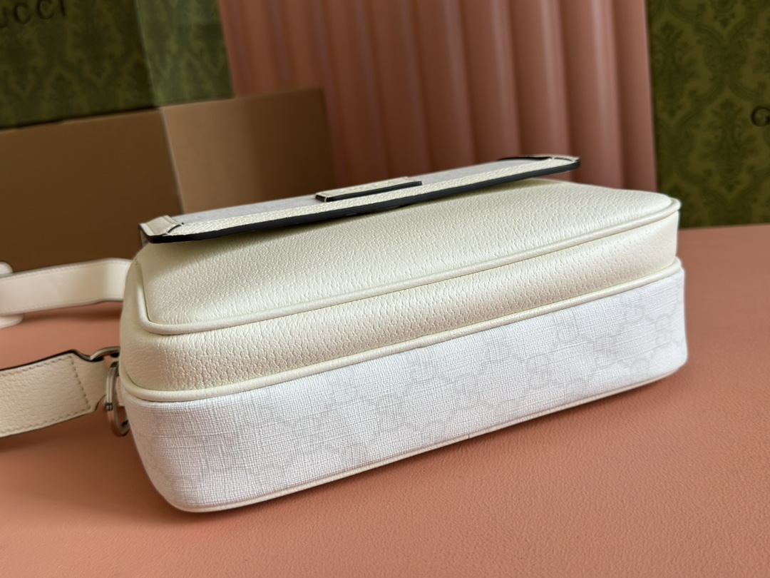 G Logo Mini Bag White