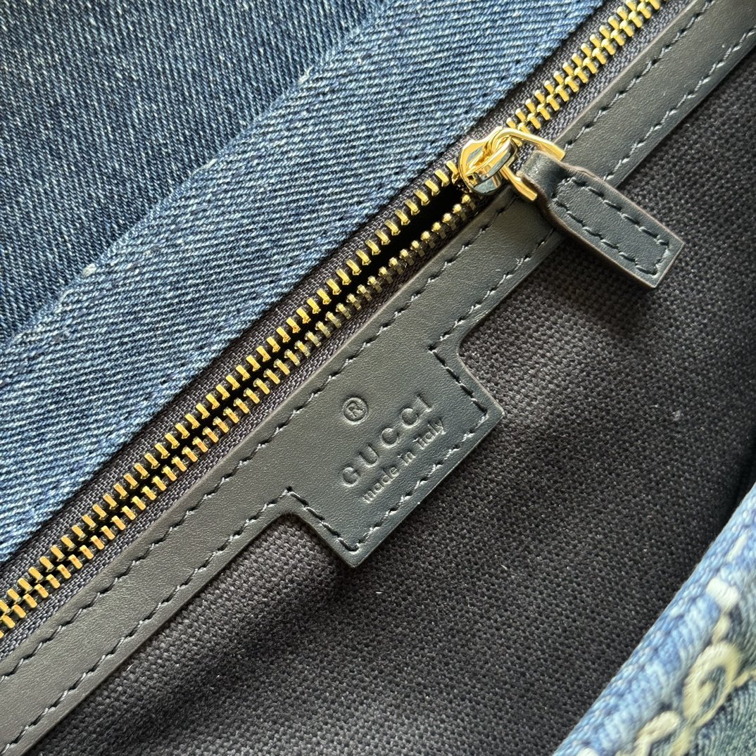 GG Marmont Cowboy Bag