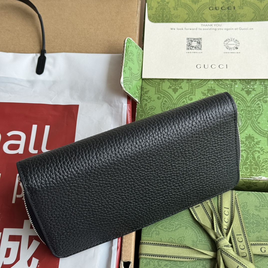Gucci Logo Wallet
