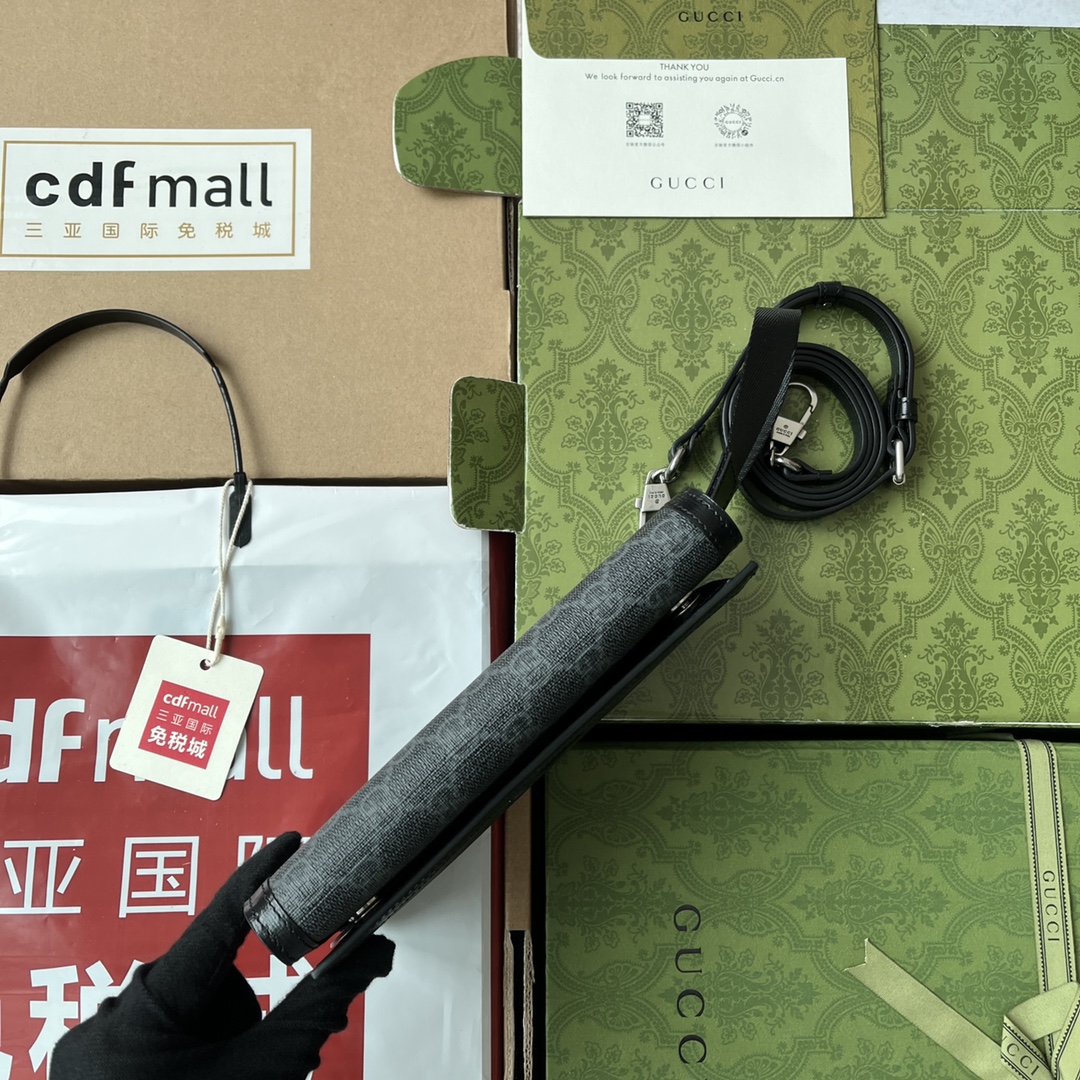 GG Supreme Canvas Bag Black