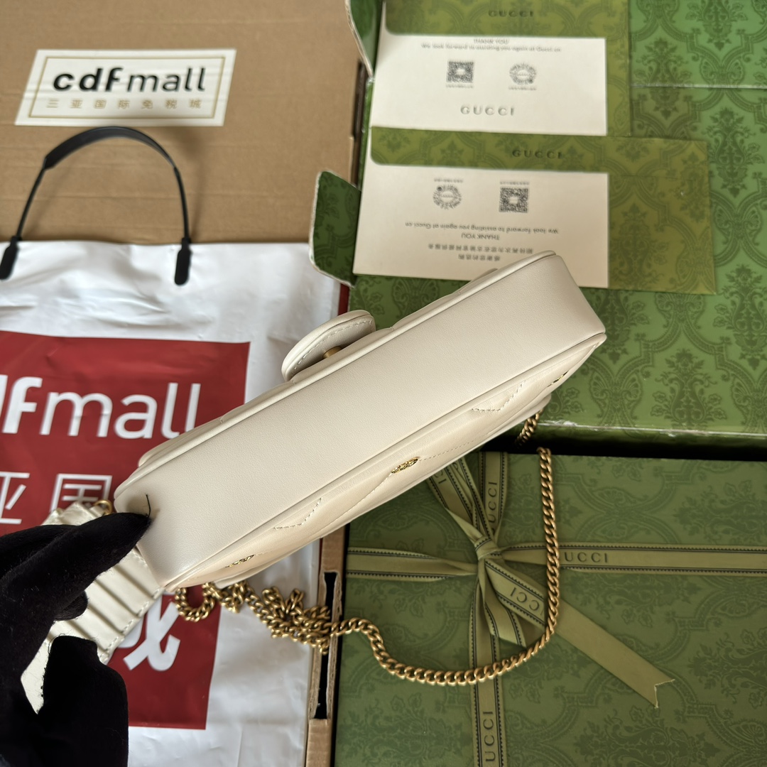 GG Marmon Handbag White