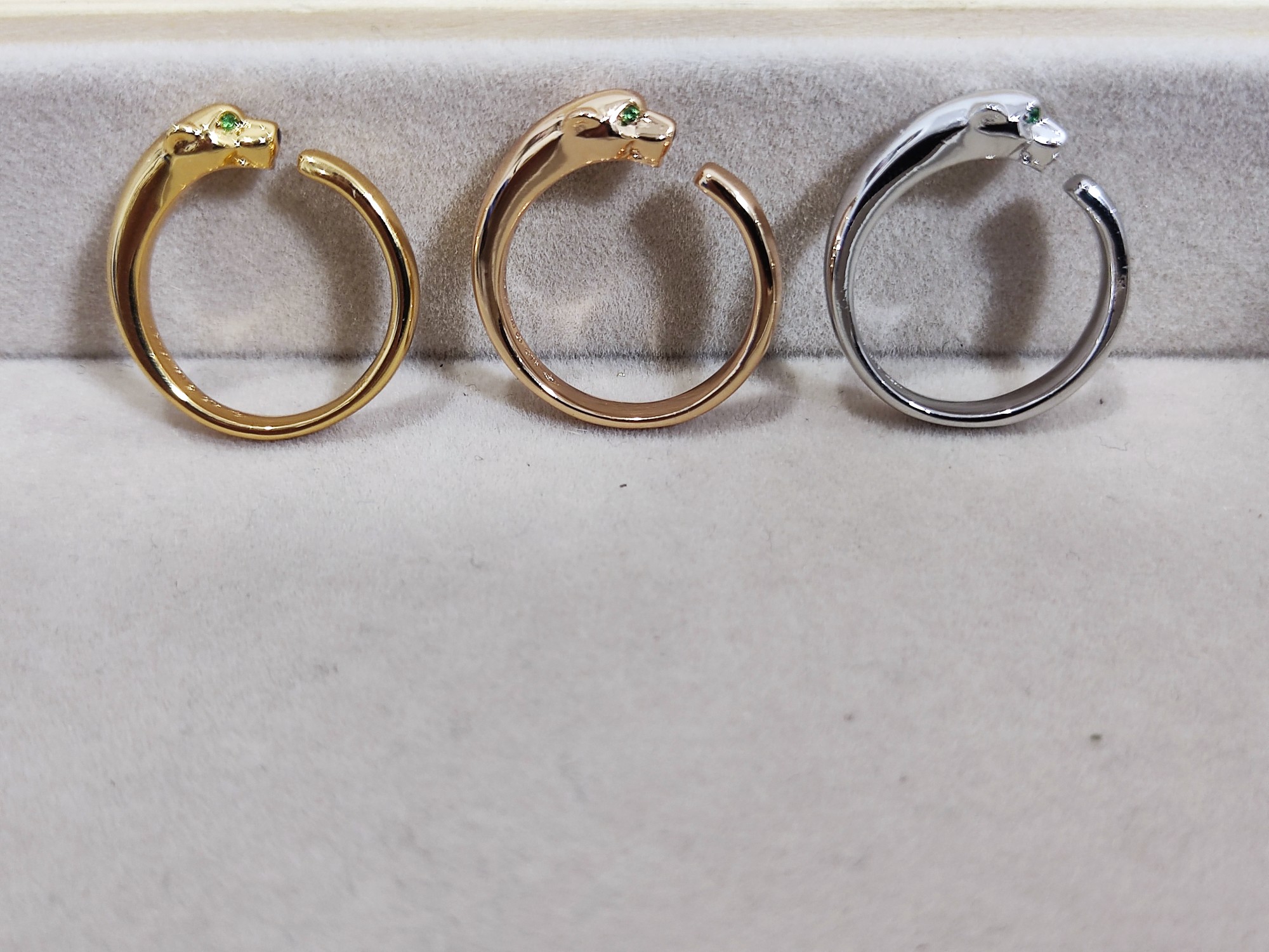Three Rings Earrings without Diamonds