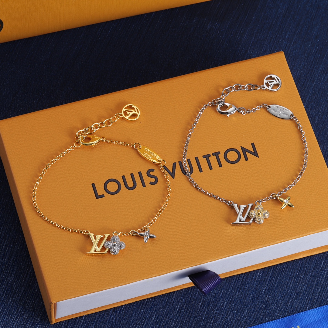 Alphabet Flower Bracelet with Diamonds