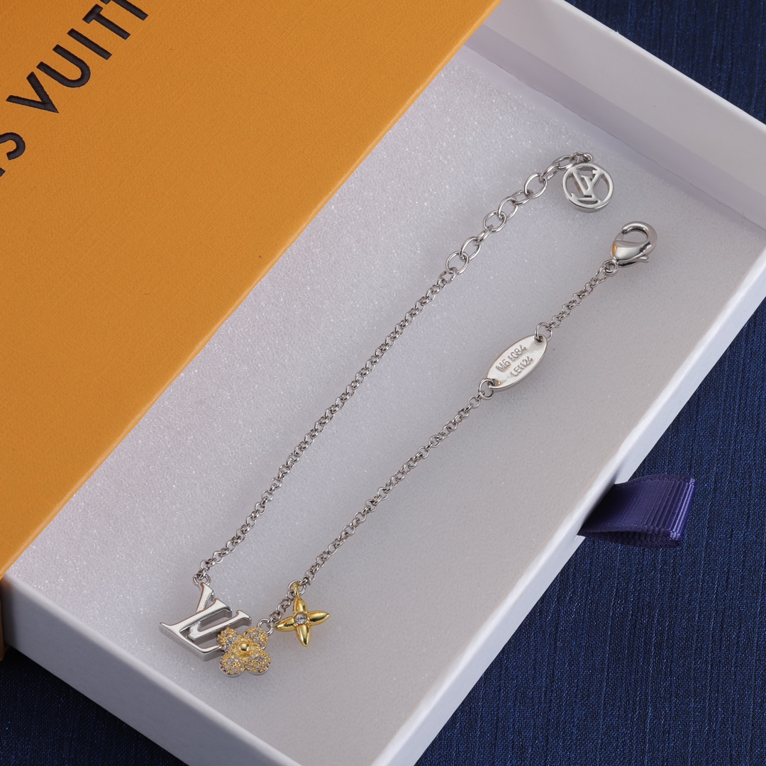 Alphabet Flower Bracelet with Diamonds