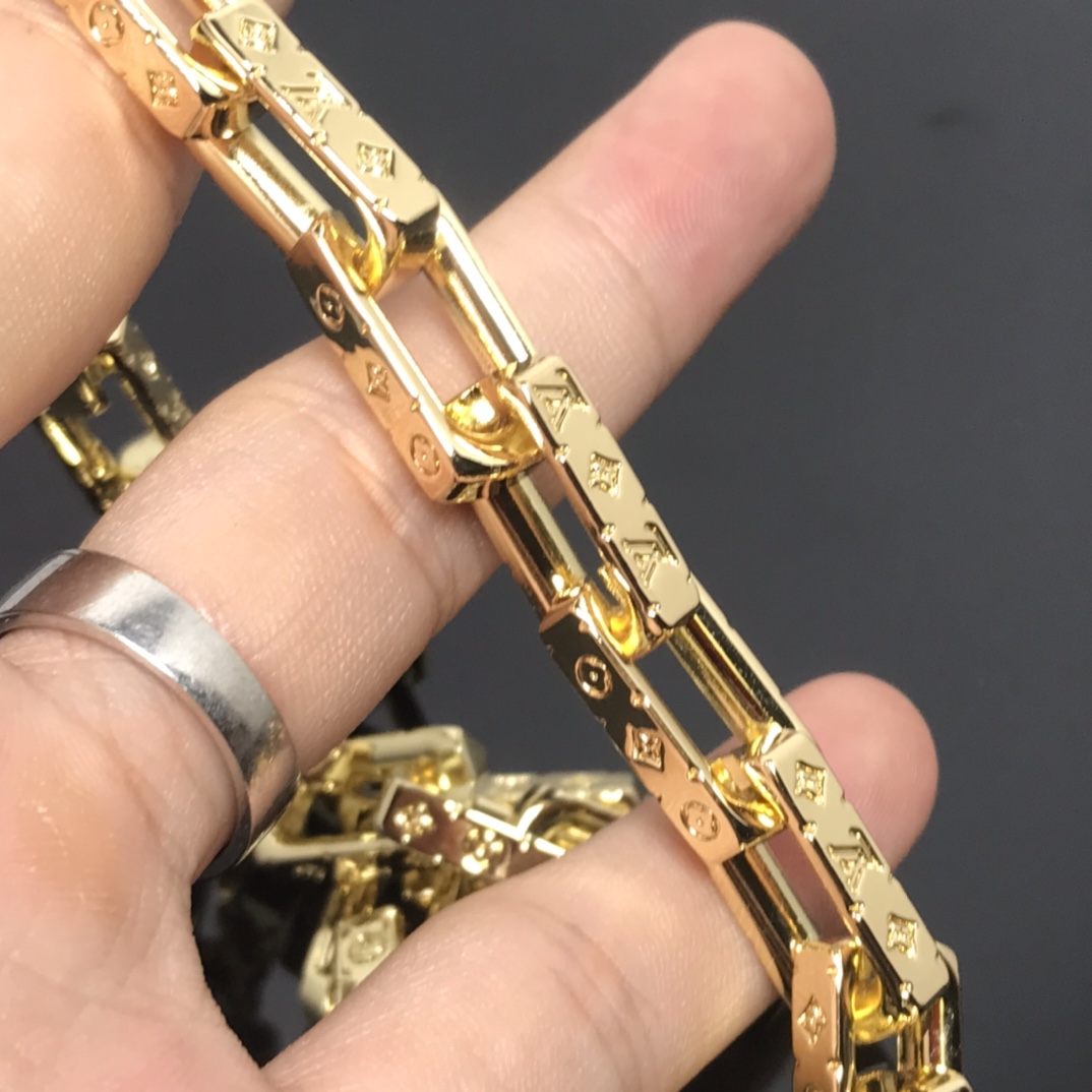 Gold Bamboo Necklace
