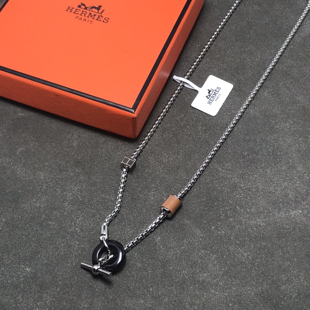 Pig Nose Long Chain Necklace