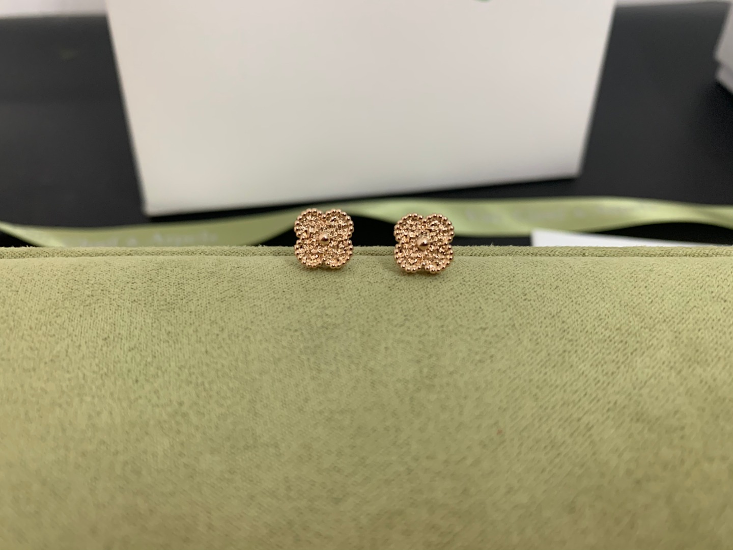 Sweet Alhambra Stamped Earrings