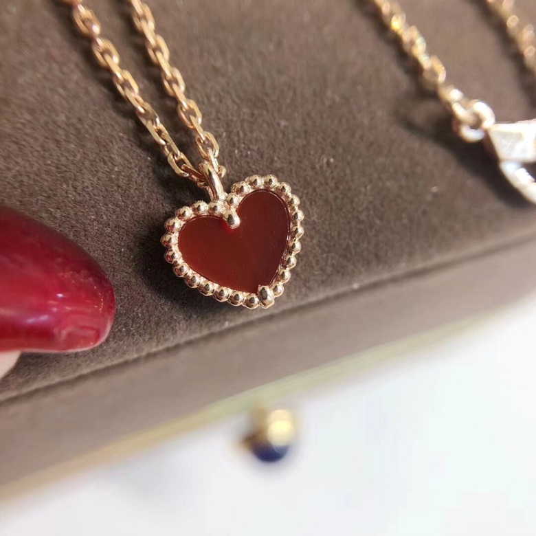 Sweet Alhambra Heart Bracelet