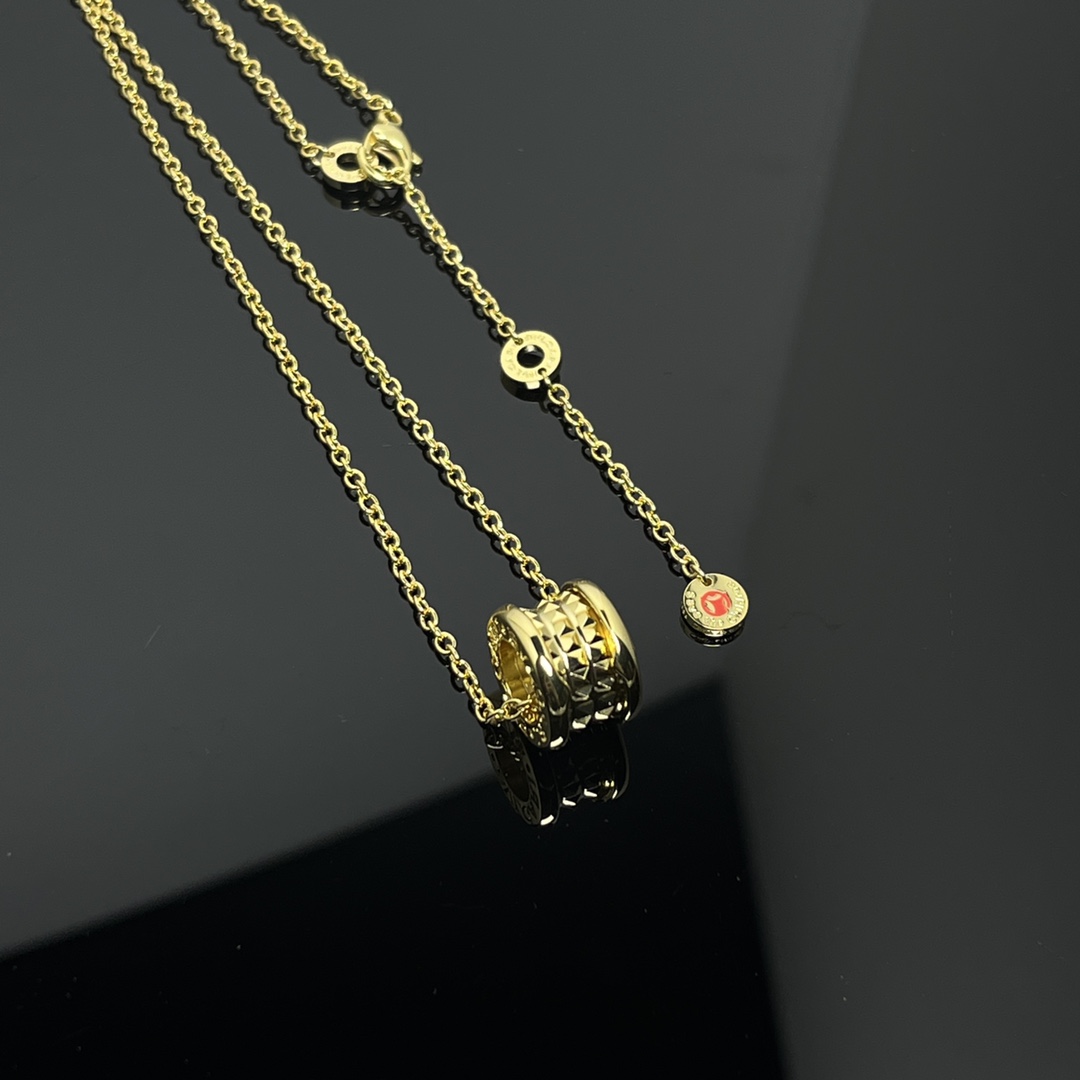 B.zero Angular Necklace without Diamonds