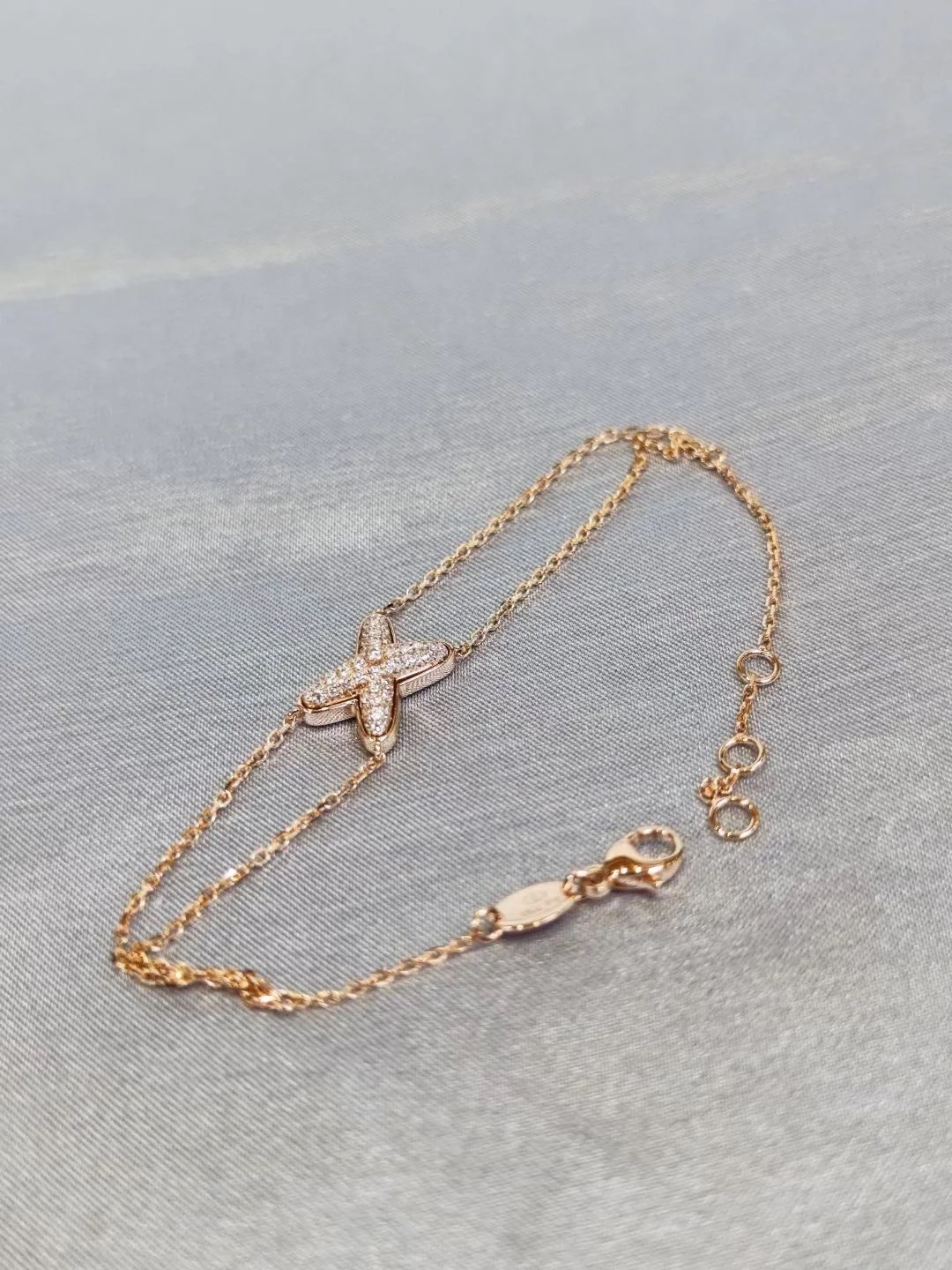 Cross Diamond Bracelet