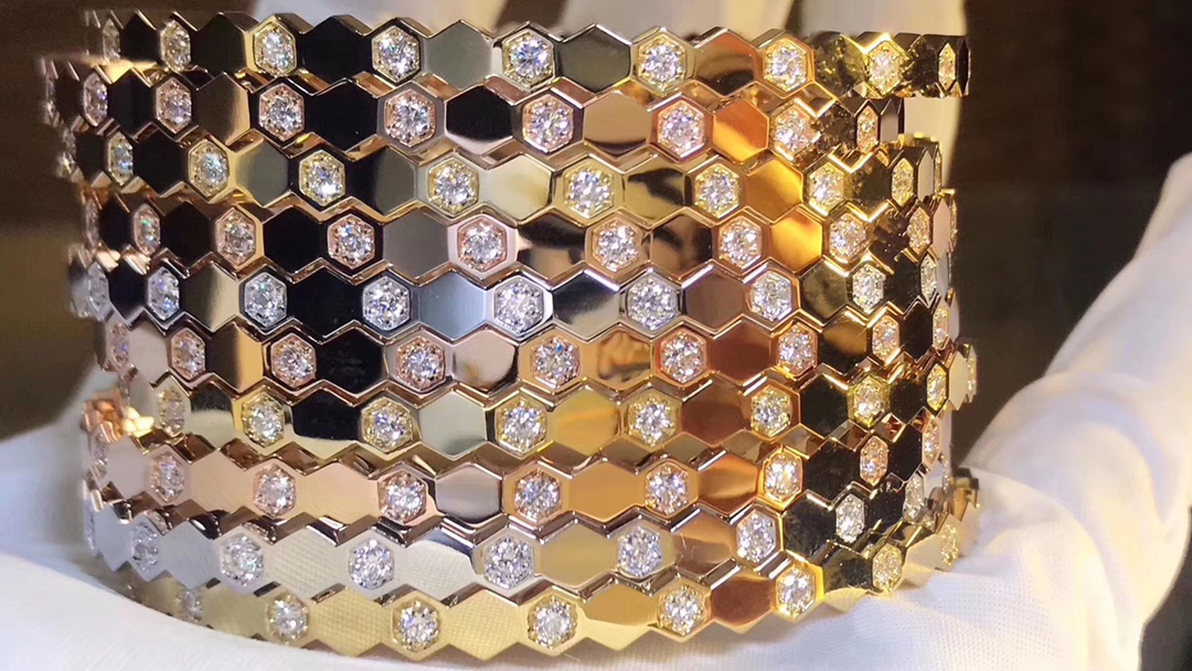 Bee Bracelet with Diamonds