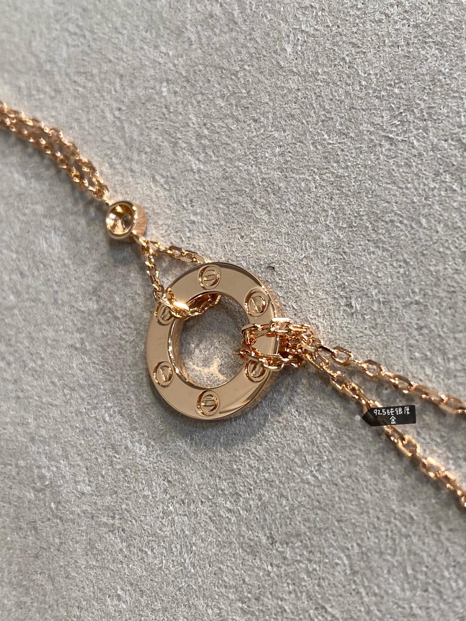 Love Round Bracelet