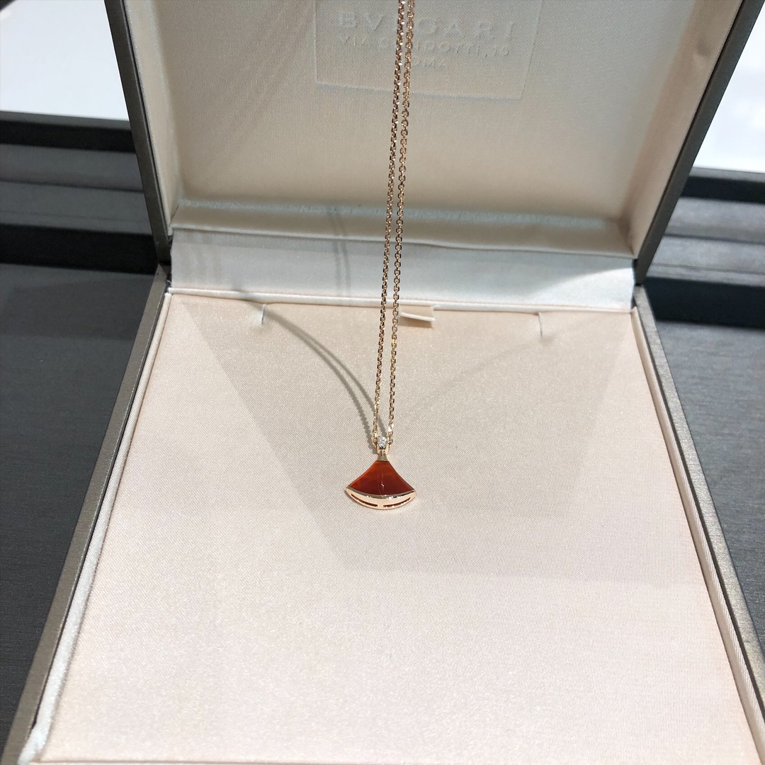 Carnelian Fan Necklace