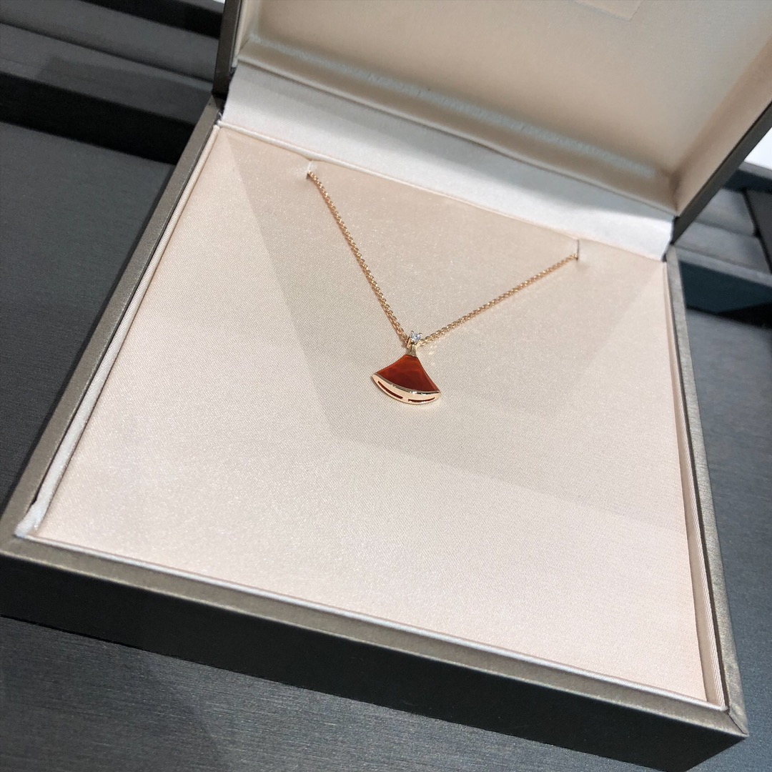 Carnelian Fan Necklace