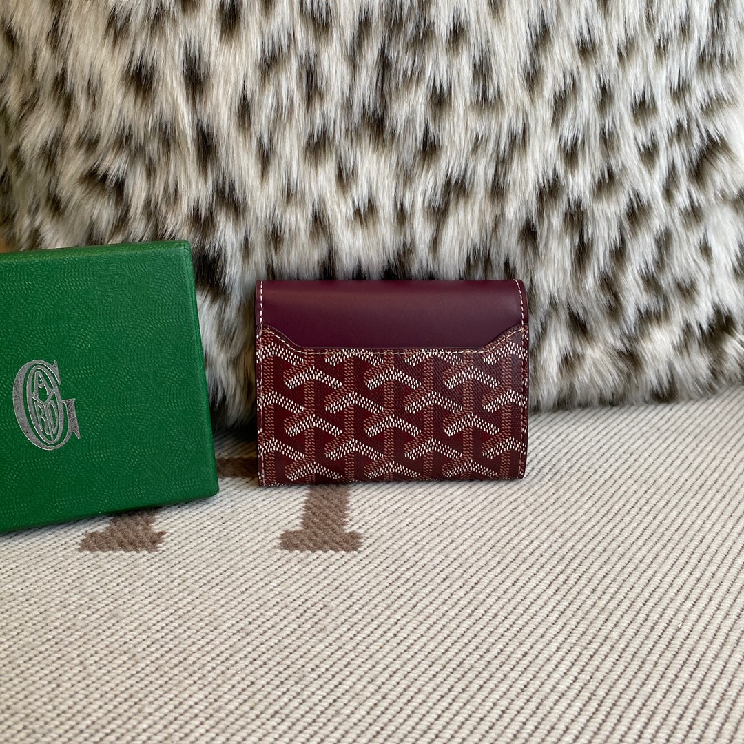 Burgundy goyard Saint-Gabriel wallet lightweight and compact