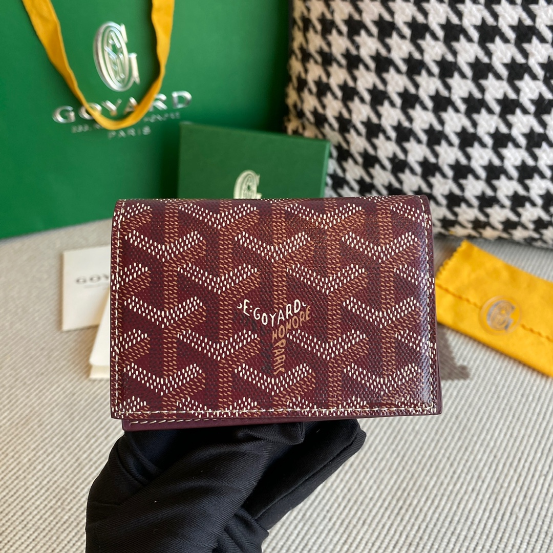 Burgundy goyard Malesherbes Card Wallet ideal for business as it was designed to hold business cards