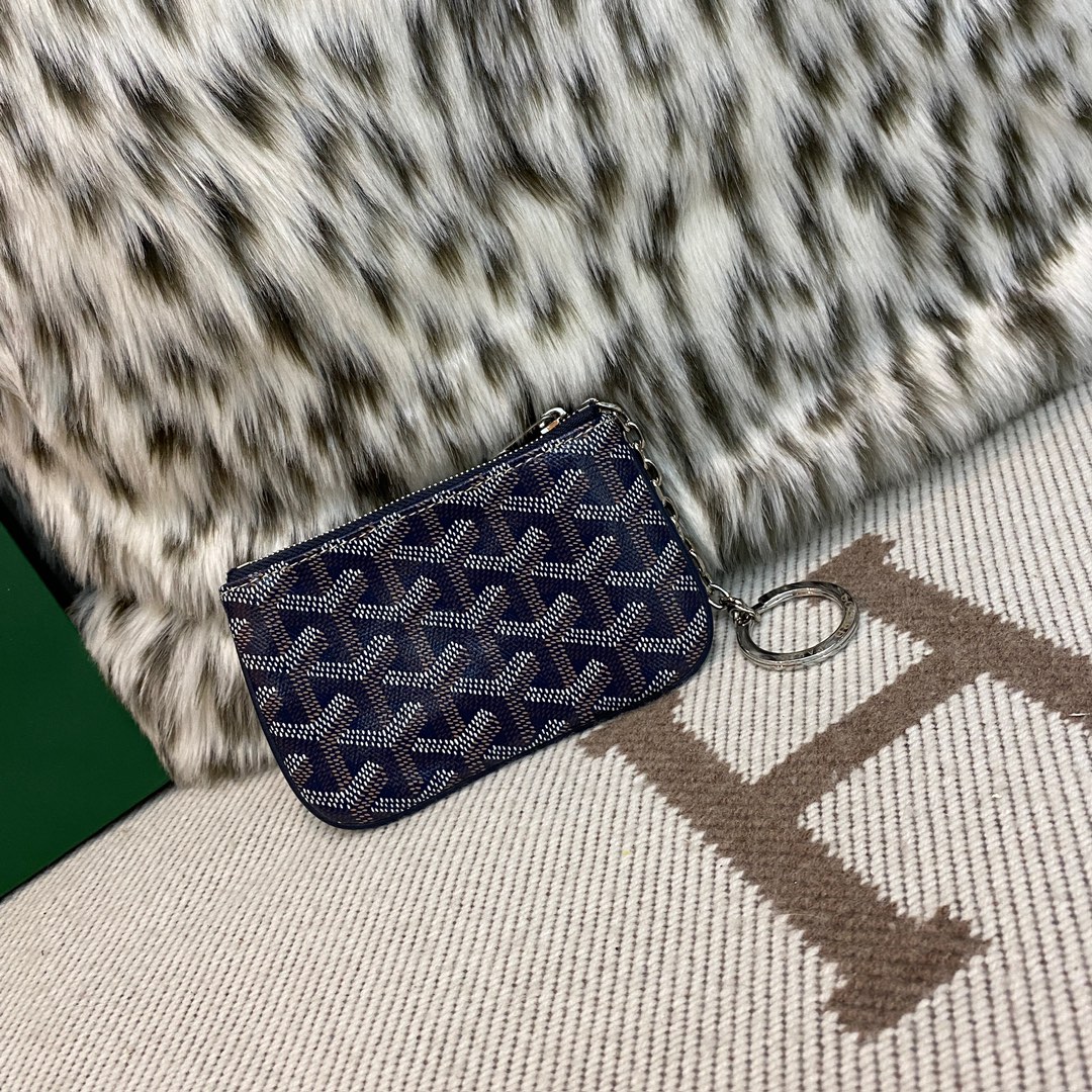Navy Goyard Senat Nano Key Pouch inner D-ring and zip closing system