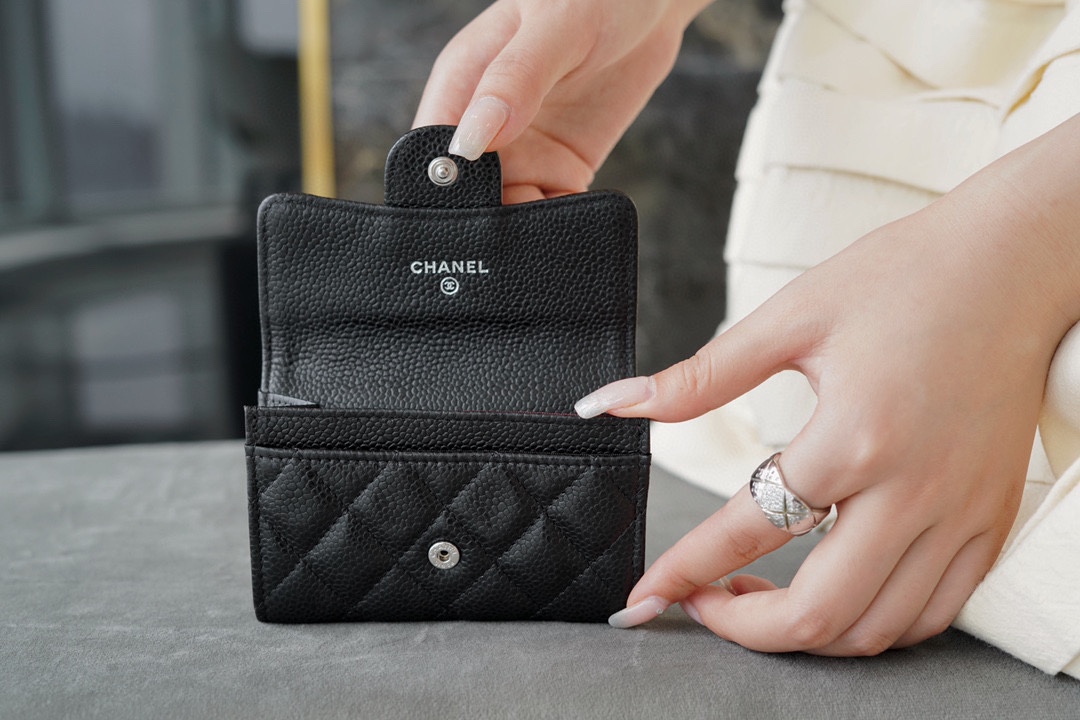 Chanel ClasicFlap classic card holder (upgraded version) black and silver