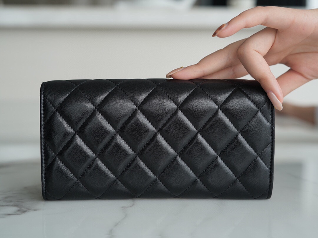 Chanel classic bifold long clip black sheep silver Imported channel custom lambskin
