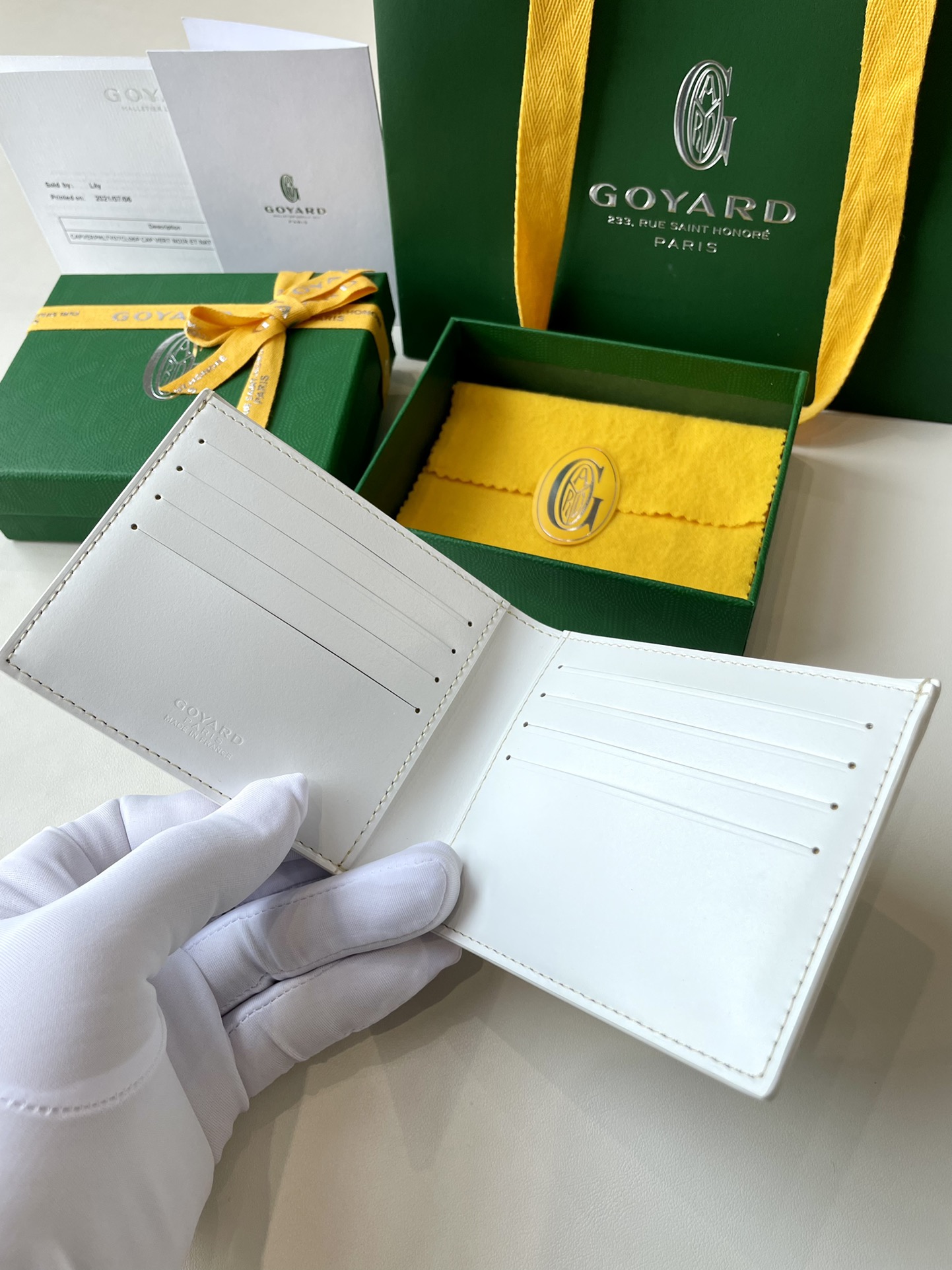 White Goyard Victoire Wallet organising cards, papers and notes ,can be used in a bag