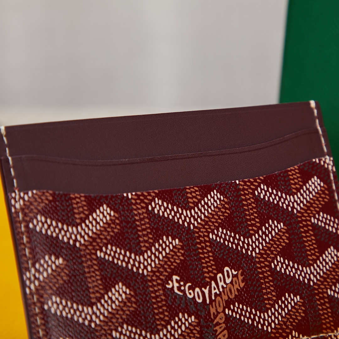 Burgundy goyard Saint-Sulpice Card Wallet compact for organising cards and papers or folded notes