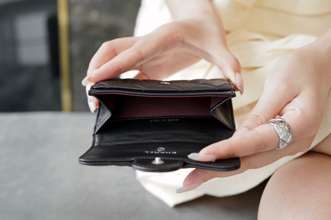 Chanel Classic Flap Card Holder (upgraded version) Lambskin Black Silver