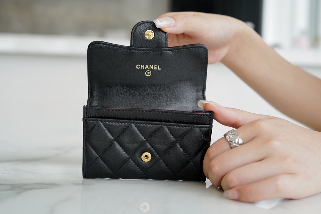 Chanel ClasicFlap classic card holder (upgraded version) lambskin black gold