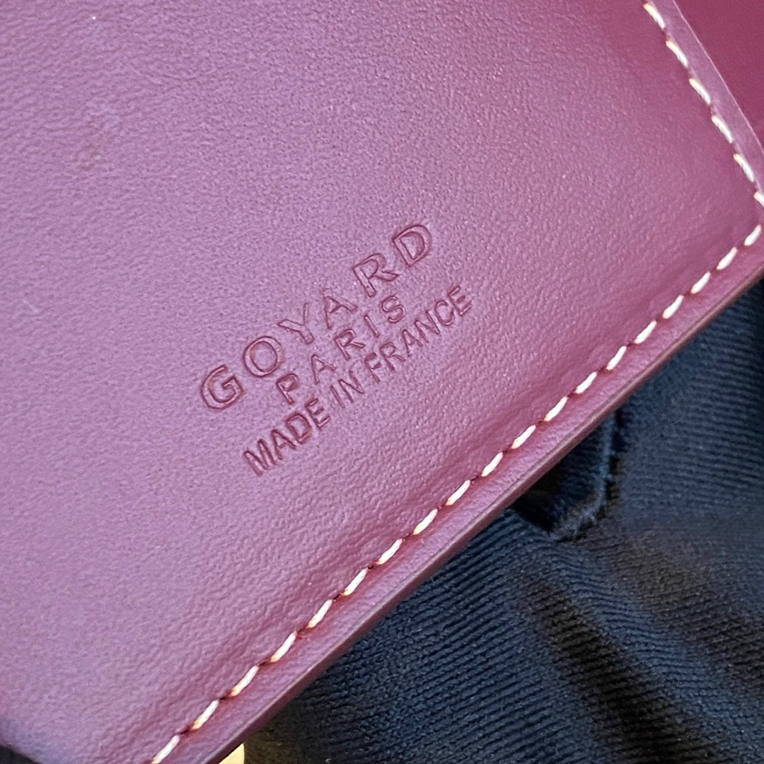 Burgundy goyard Grenelle Passport Cover is ideal for travelling