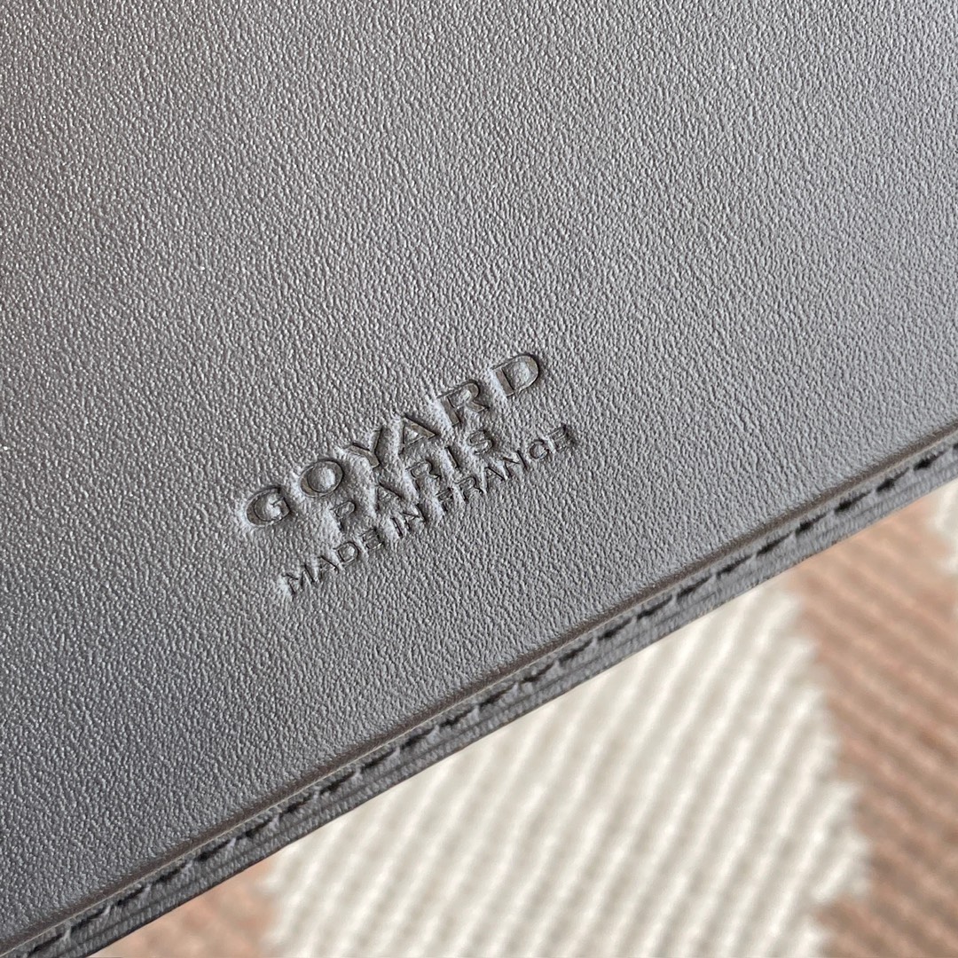 Black Goyard Saint-Lambert Wallet is a universal phone case with all the everyday essentials in one