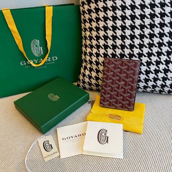 Burgundy goyard Grenelle Passport Cover is ideal for travelling