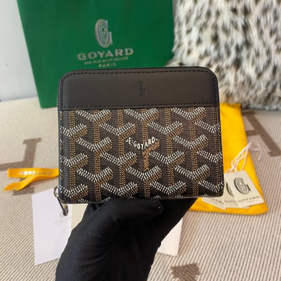 Black Goyard Matignon PM Wallet is a compact shape and closes securely with a zip