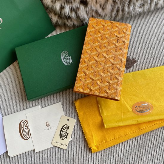 Yellow Goyard Saint-Lambert Wallet is a universal phone case with all the everyday essentials in one