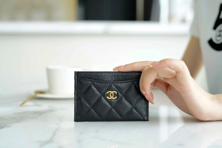 Chanel classic card holder black cow gold using caviar grain embossed calfskin